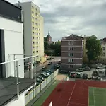 Jagielonska 42 *