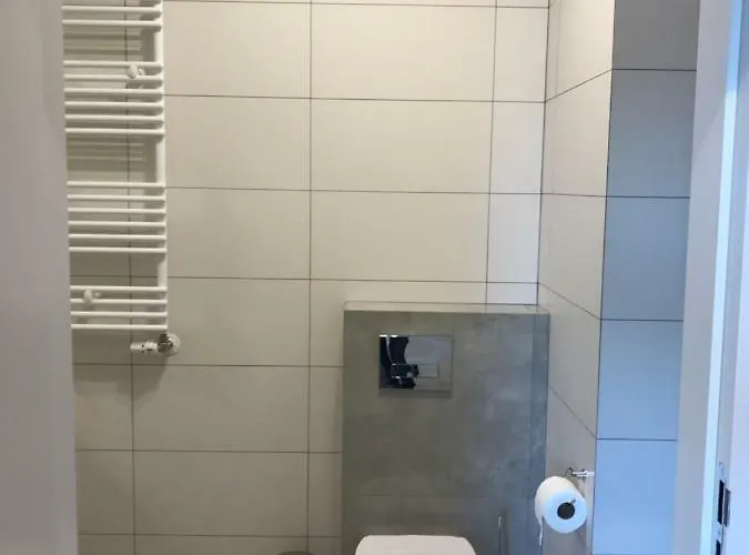 アパート Jagielonska 42