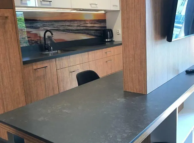 Apartment Jagielonska 42 *